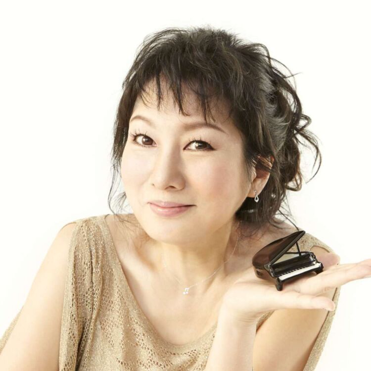 国府 弘子